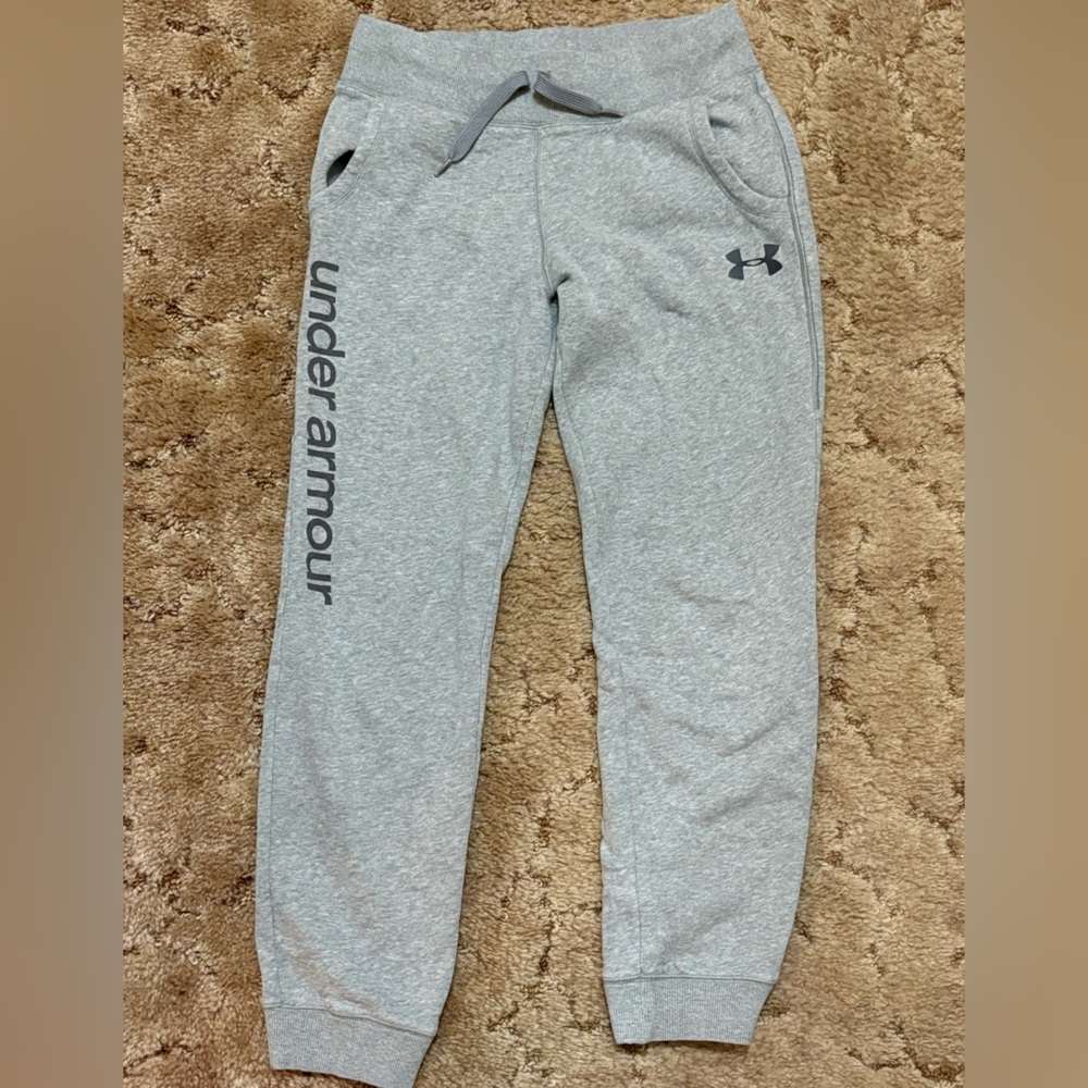 Under Armour Youth XL Gray Joggers